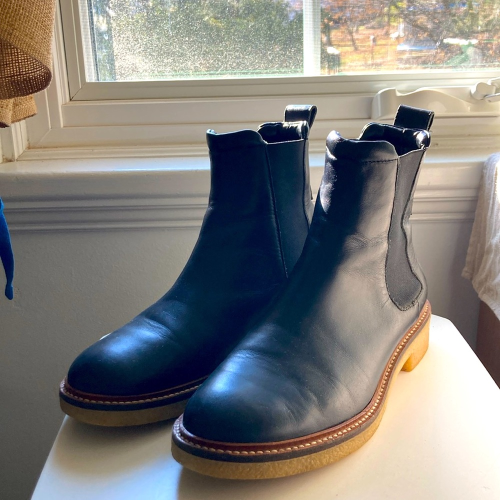 Everlane black ankle boots